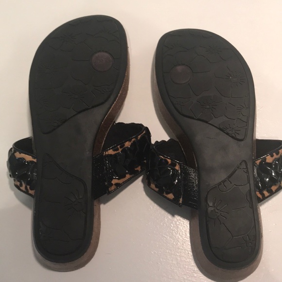 Sandals - Picture 4 of 5